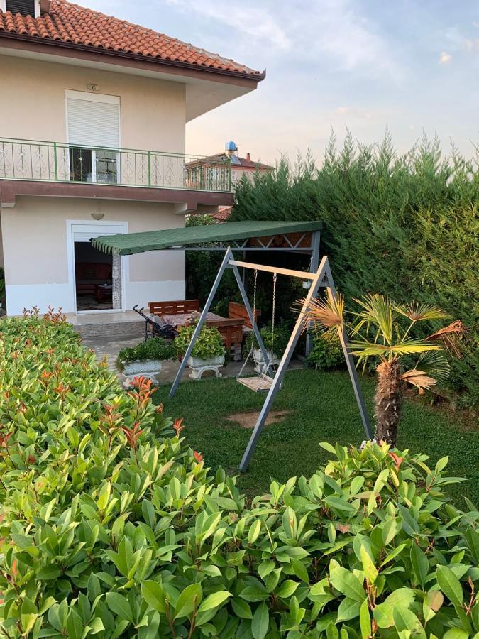 Kamez Villa Cerpja מראה חיצוני תמונה