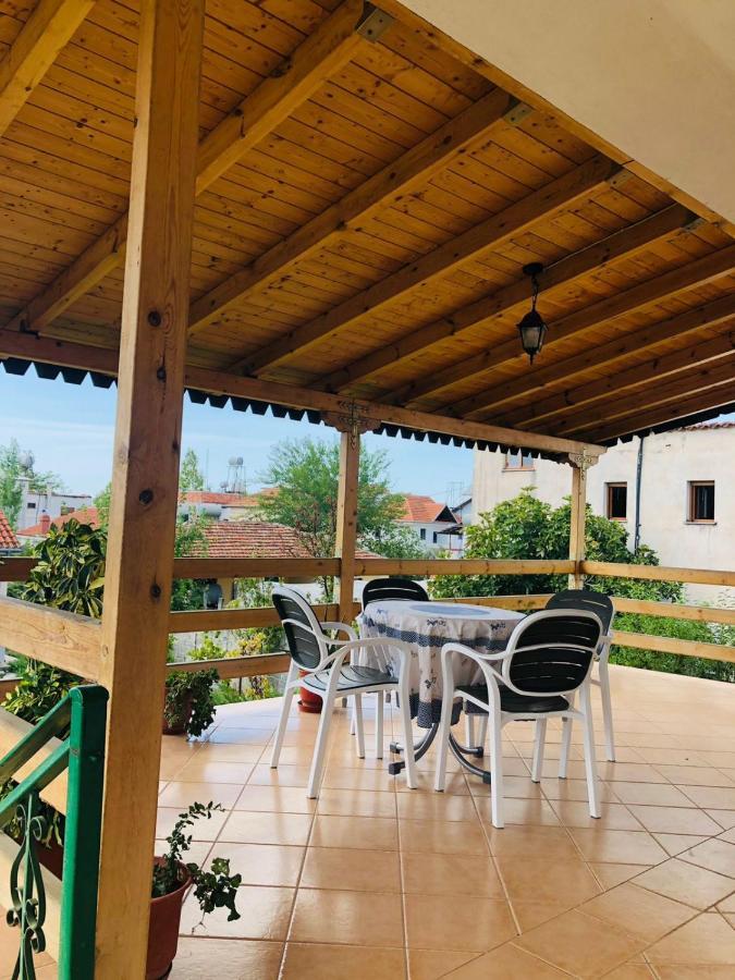 Kamez Villa Cerpja מראה חיצוני תמונה
