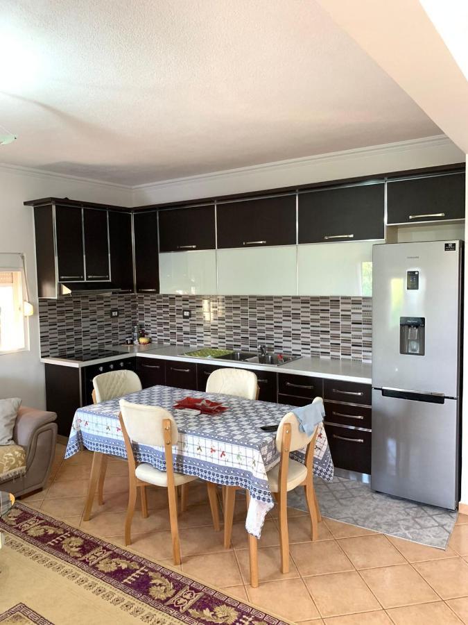 Kamez Villa Cerpja מראה חיצוני תמונה