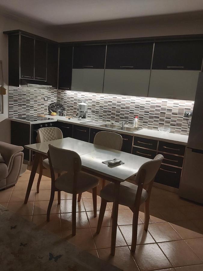 Kamez Villa Cerpja מראה חיצוני תמונה